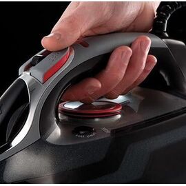 Russell Hobbs - Power Steam Ultra Iron / Home and Kitchen Appliances Home & Kitchen