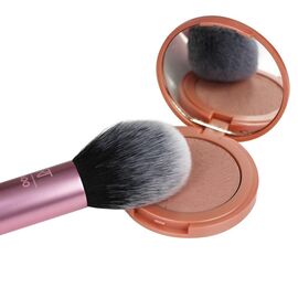 Real Techniques - Blush Brush / Beauty Tools & Accessories Makeup