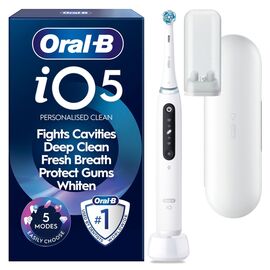 Oral B - iO5 Electric Toothbrush - White - 1 Brush Head, Premium Travel Case / Health and Personal Care Uncategorized (Beauty)