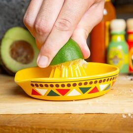 Kikkerland - Sombrero Citrus Squeezer - 4.75 x 4.5 x 1.75 / Home and Kitchen Uncategorized (Home & Kitchen) Home & Kitchen
