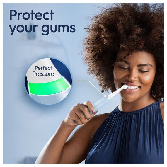Oral-B - iO3S Ice Blue Electric Toothbrush / Health and Personal Care Υγιεινή Στόματος Προσωπική Φροντίδα