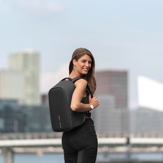 XD DESIGN ANTI-THEFT BACKPACK BOBBY HERO SMALL BLACK P/N: P705.701 Σακίδια Πλάτης Βαλίτσες & Τσάντες