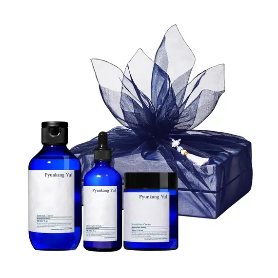 Pyunkang Yul - Basic Line Gift Set - Essence Toner 200 ml + Moisture Serum 100 ml + Nutrition Cream ml / Beauty Γυναικεία Δώρα Σετ Γυναικεία Περιποίηση