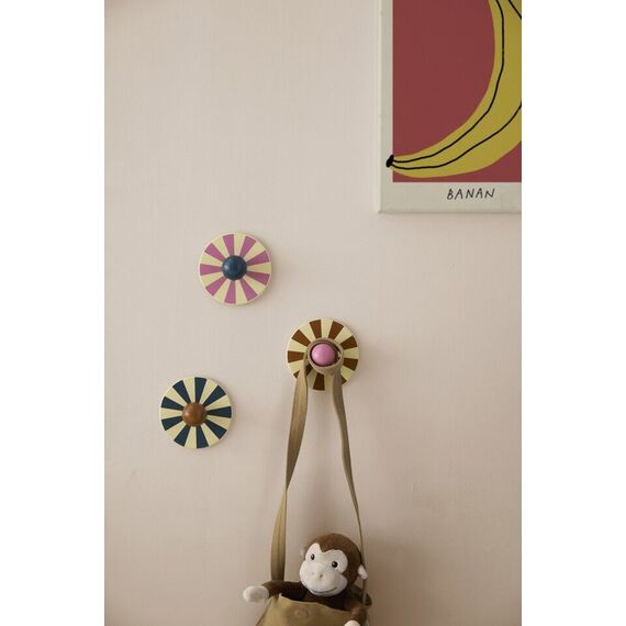 Kids Concept - Hooks Circus - Multi - 10x10x4.4 cm / Home and Kitchen Διακόσμηση Σπίτι & Κουζίνα