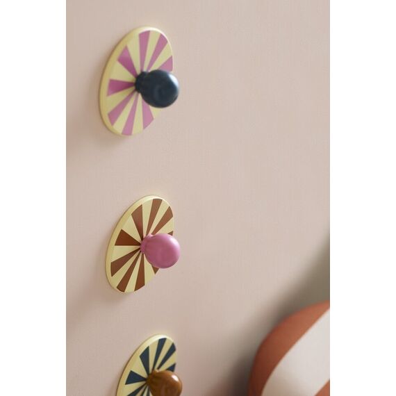 Kids Concept - Hooks Circus - Multi - 10x10x4.4 cm / Home and Kitchen Διακόσμηση Σπίτι & Κουζίνα