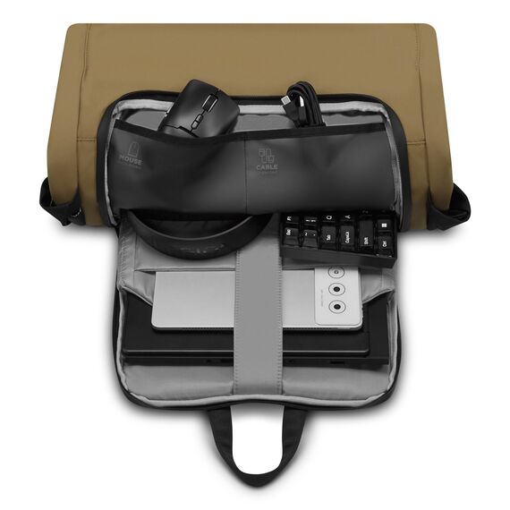 Lenovo GX41U39298 laptop case 40.6 cm (16") Backpack Black, Yellow Laptop Bags Lugagges & Bags