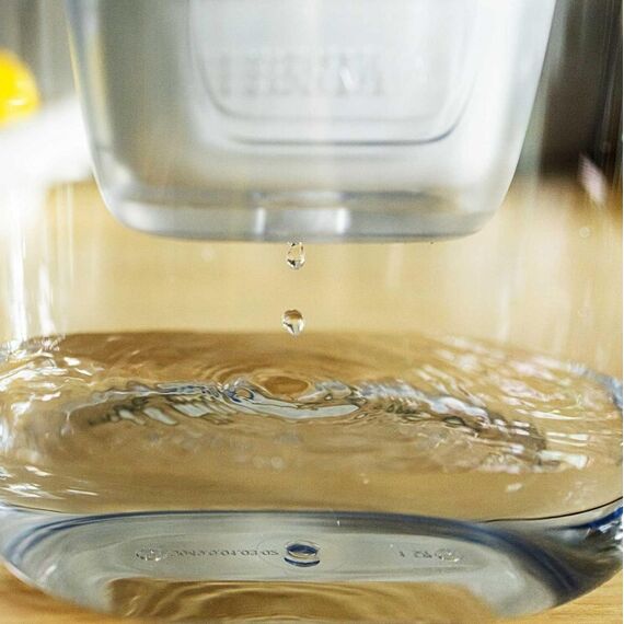 BRITA Style ESSENTIAL XL graphite filter jug + MX Pro Pure Performance filter Κουζίνα Σπίτι & Κουζίνα