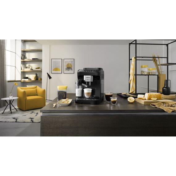 De’Longhi Magnifica Evo Fully-auto Espresso machine 1.8 L Coffee Machines Appliances