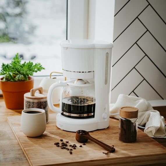 Adler AD 4383w Drip coffee maker for ground coffee 1.5 L white Coffee Machines Appliances