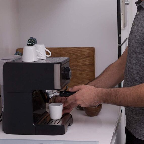 Espresso coffee maker Black+Decker BXCO1200E (1200W) Καφετιέρες Συσκευές