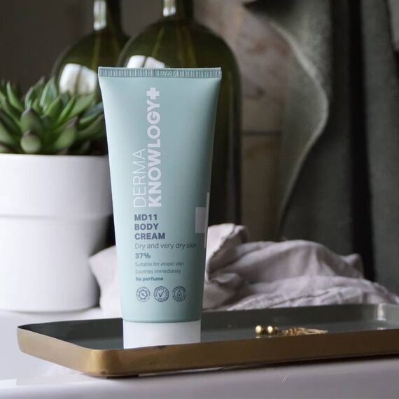 DERMAKNOWLOGY  - MD11 Body Cream 200 ml / Beauty Uncategorized (Beauty)