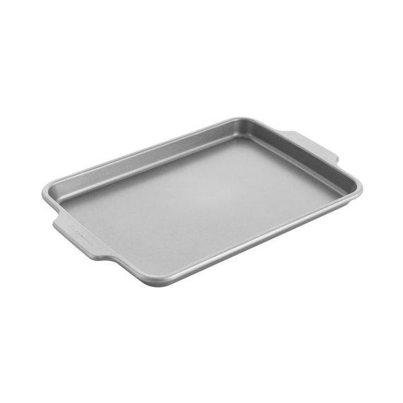 KitchenAid - Metal Bakeware Cookie Sheet - Silver - 33 cm x 22.5 cm / Home and Kitchen