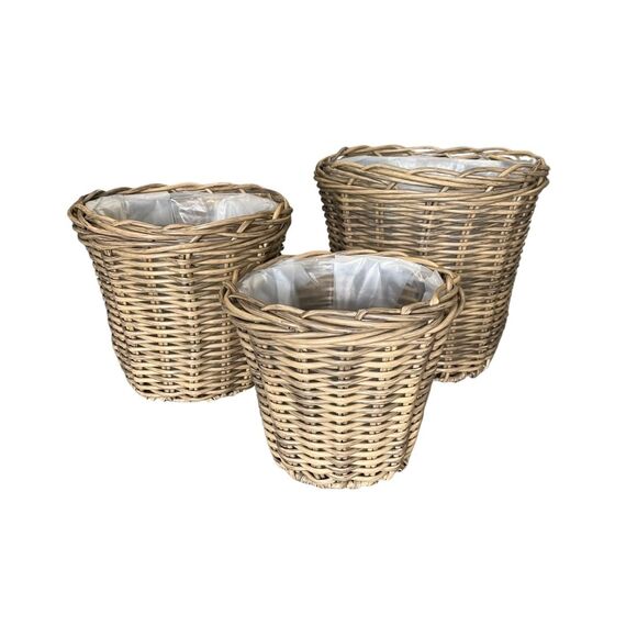 Scandinavian Collection - Rattan Plant Baskets - Natural - Set of 3 / Home and Kitchen