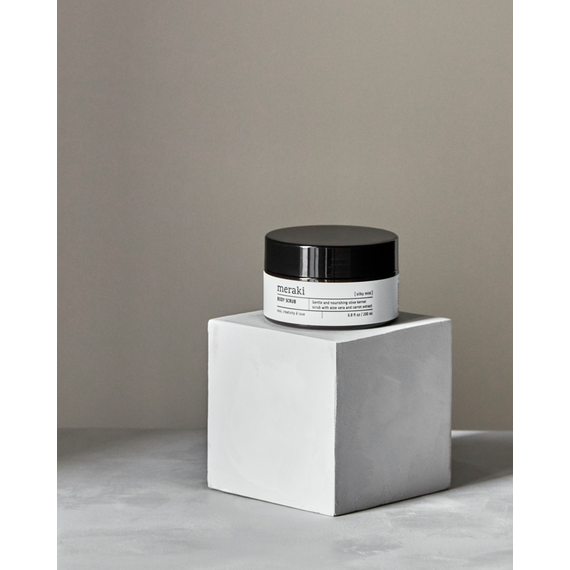 Meraki - Olive bodyscrub, Silky mist - Grey - 200 ml /