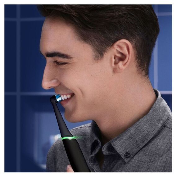 Oral-B - iO6S Black Lava / Health and Personal Care Oral Care Personal Care