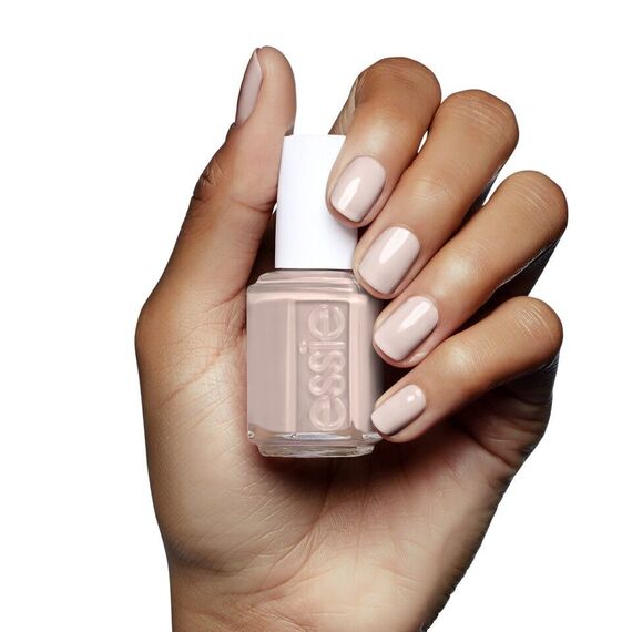 Essie - Nail Polish  - 121 Topless and Barefoot / Beauty Nails Makeup