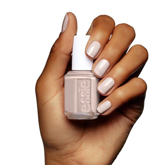 Essie - Nail Polish  - 121 Topless and Barefoot / Beauty Nails Makeup