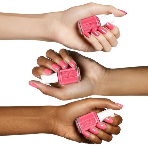 Essie - Nail Polish - Cute as a Button / Beauty Nails Makeup