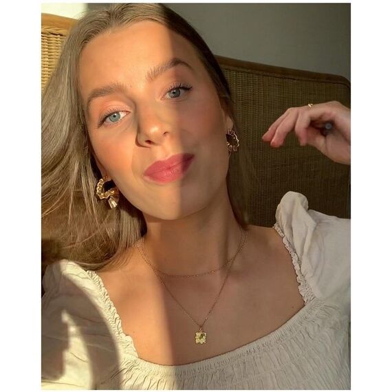 Sandstone - Lipliner Girl Crush / Beauty Lips Makeup